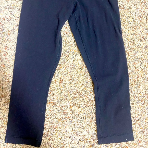 Lululemon quarter length leggings - Picture 2 of 3